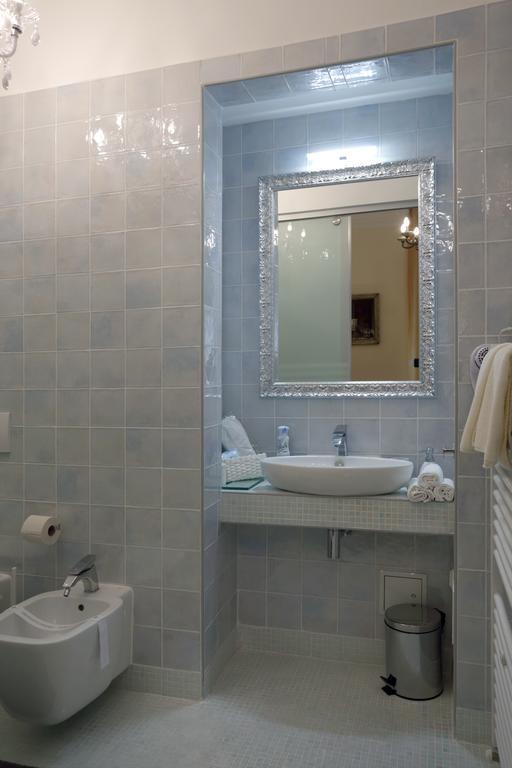 B&B Fotic Zagreb Rum bild