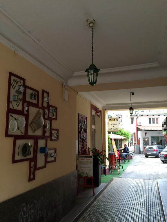 B&B Fotic Zagreb Exteriör bild